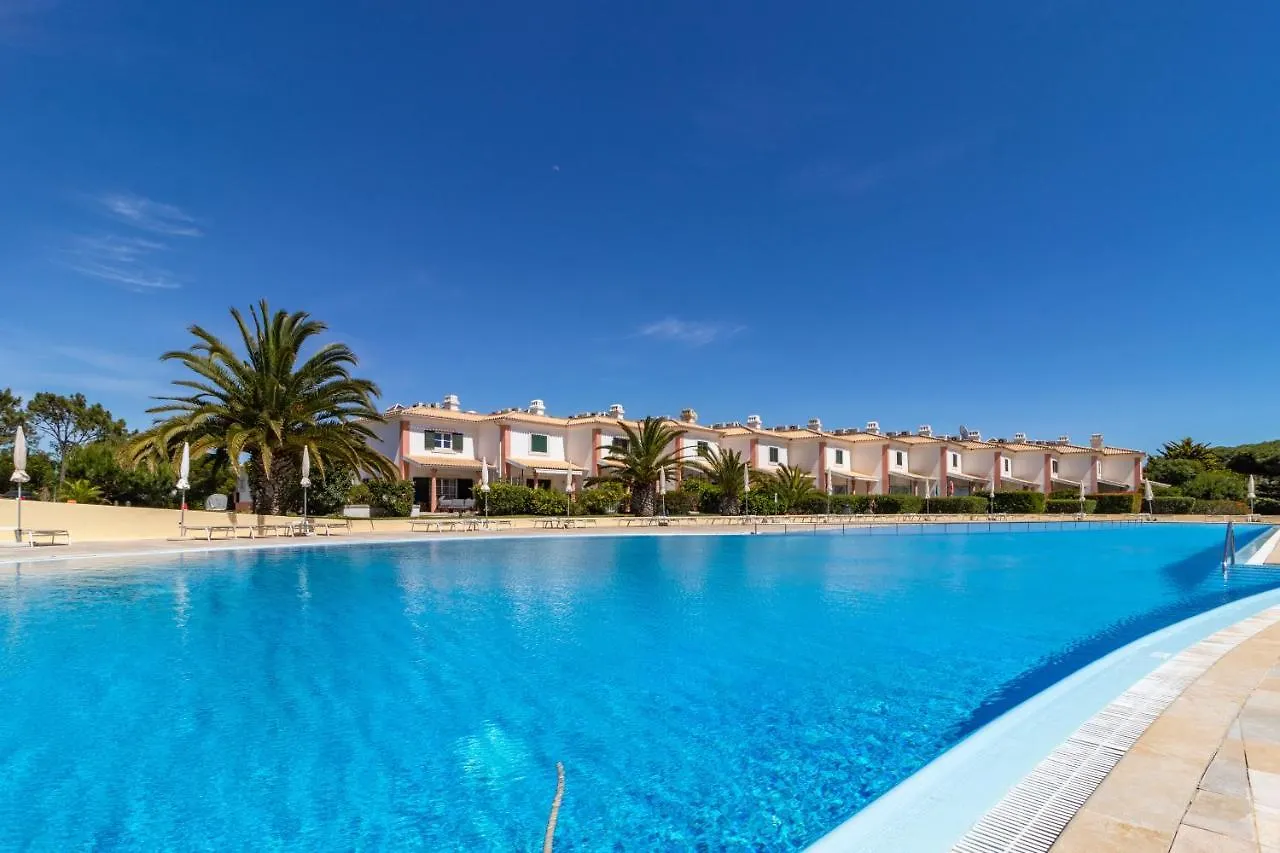 Lovely Villa In Vila Bicuda Cascais Resort II Aldeamento Turístico